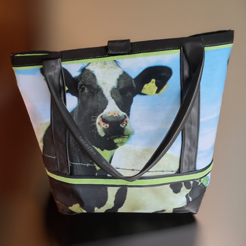 Voorbeeld tas met koe